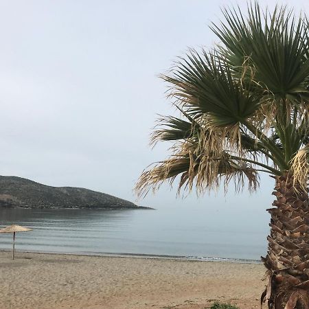 Cosy Studio 2 Minutes Walking From The Beach Anavyssos Eksteriør billede
